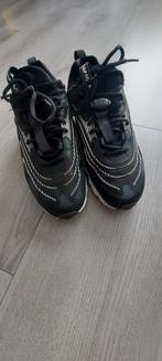 Nike React 270 maat 44, Kleding | Heren, Schoenen, Ophalen of Verzenden, Zo goed als nieuw, Zwart, Sportschoenen