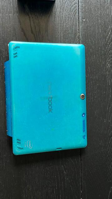 Te koop nextbook ook te gebruilken als tablet beschikbaar voor biedingen
