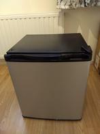 Camping koelkast, Ophalen, Minder dan 85 cm, Minder dan 75 liter, 45 tot 60 cm