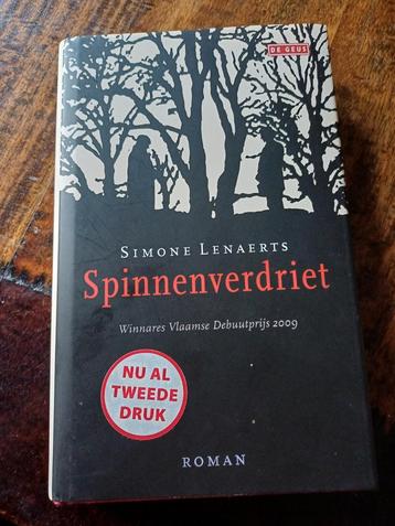 Spinnenverdriet - Simone Lenaerts beschikbaar voor biedingen