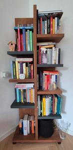 Falster | Boekenkast | Eikenhout | Henders & Hazel, Huis en Inrichting, Kasten | Boekenkasten, Met plank(en), Eikenhout, Zo goed als nieuw