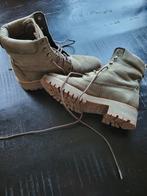 Nette timberlands, Kleding | Dames, Lage of Enkellaarzen, Ophalen of Verzenden, Zo goed als nieuw, Timberland