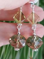 Glaskraal Oorbellen met verzilverde oorhaakjes #24355, Sieraden, Tassen en Uiterlijk, Oorbellen, Verzenden, Nieuw, Glas, Hangers