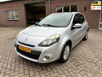 Renault Clio 1.2 Collection //Panoramadak //Cruisecontrol beschikbaar voor biedingen