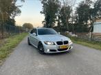 BMW 3-Serie 2.0 I 320 2010 Grijs, Auto's, BMW, Achterwielaandrijving, 1995 cc, 4 cilinders, Leder