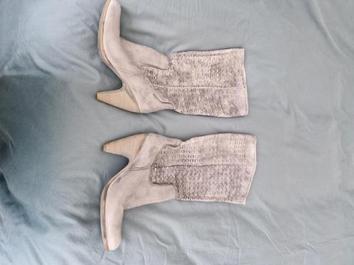 Bronx, vintage, schacht opengewerkt, grijs 37, zgan, Kleding | Dames, Schoenen, Zo goed als nieuw, Hoge laarzen, Grijs, Ophalen of Verzenden