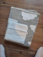 Wolken Deken voor Baby Bedje - Meyco, Ophalen of Verzenden, Zo goed als nieuw, Minder dan 70 cm, Deken