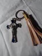 10 cm hoog kruis als sleutelhanger, Ophalen of Verzenden