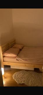 Matras 140x200 - 1 jaar oud, Huis en Inrichting, Slaapkamer | Bedden, Tweepersoons, Zo goed als nieuw, 200 cm, Grijs