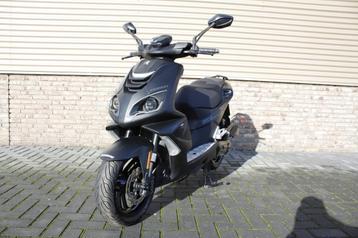 Peugeot Speedfight 4 Sport van 2023 met 3 mnd. garantie beschikbaar voor biedingen