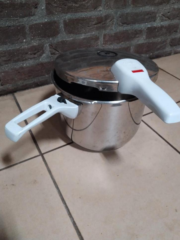 Snelkookpan RVS, Huis en Inrichting, Keuken | Potten en Pannen, Gebruikt, Rvs, Ophalen of Verzenden