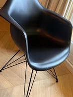 Vitra Eames DAR Stoel - Diep Zwart, Huis en Inrichting, Stoelen, Ophalen, Kunststof, Gebruikt, Zwart