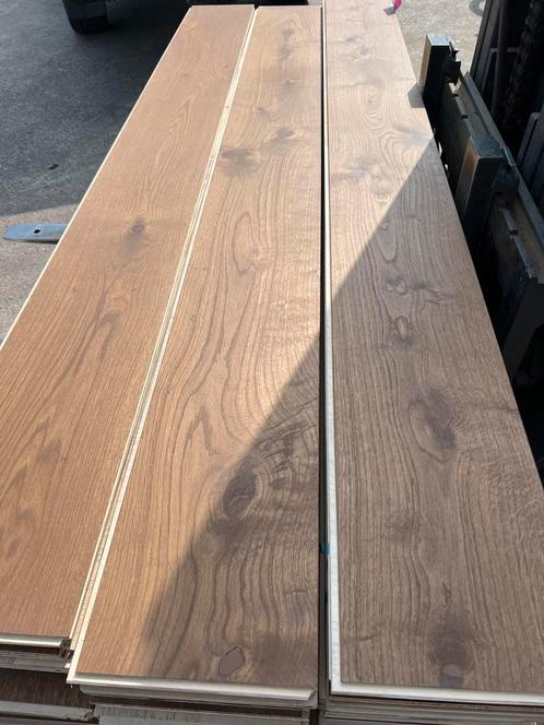 Eiken vloer 40 m2 multivloer 22cm breed 1,2cm dik 100% NIEUW, Doe-het-zelf en Verbouw, Vloerdelen en Plavuizen, Nieuw, Vloerdelen of -planken