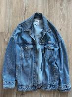Spijkerjas Zara Strass (M), Kleding | Dames, Jassen | Zomer, Maat 38/40 (M), Blauw, Zara, Ophalen of Verzenden
