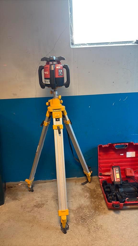 Bouwlaser, Doe-het-zelf en Verbouw, Meetapparatuur, Gebruikt, Ophalen