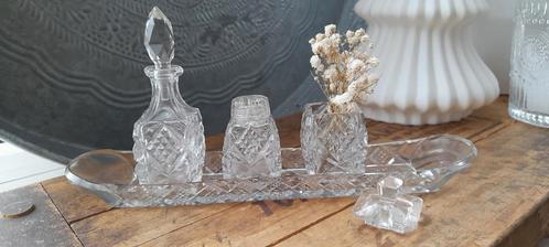 Brocante Tafel setje, peper, olie, zout , glas kristal, Verzamelen, Porselein, Kristal en Bestek, Kristal, Ophalen of Verzenden