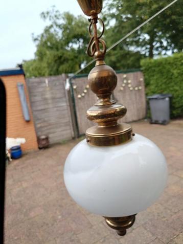 Vintage hanglamp messing glas, lengte 62cm, diameter glas 21 beschikbaar voor biedingen