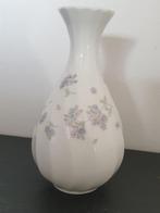 Wedgwood April Flowers Vaas - 13,5 cm, Huis en Inrichting, Woonaccessoires | Vazen, Wit, Aardewerk of Porselein, Ophalen of Verzenden