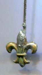 Franse Lelie gesoldeerd koper speldje ( W_378a ), Verzamelen, Verzenden, Nieuw, Stad of Land, Speldje of Pin