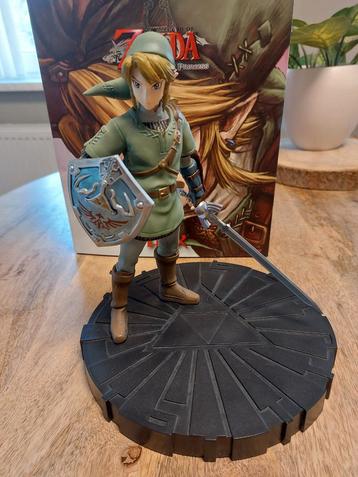 The Legend Of Zelda Twilight Princess Link Dark Horse.  beschikbaar voor biedingen