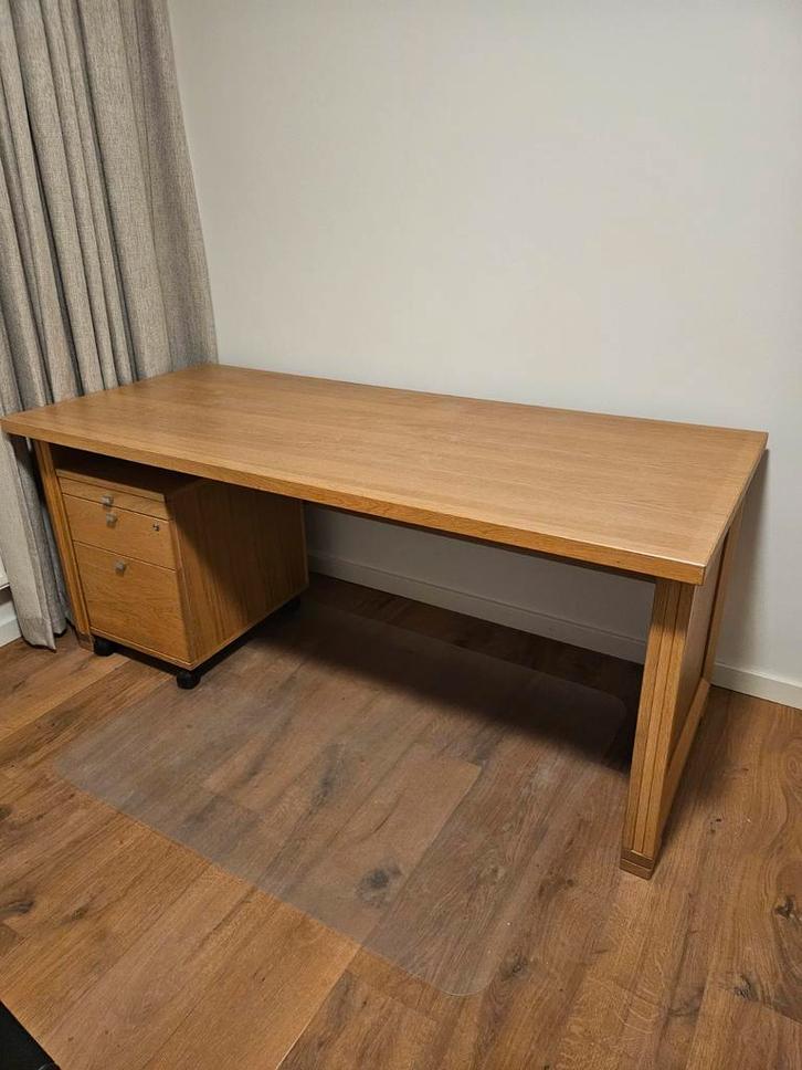 Eiken bureau, Huis en Inrichting, Bureaus, Gebruikt, Ophalen