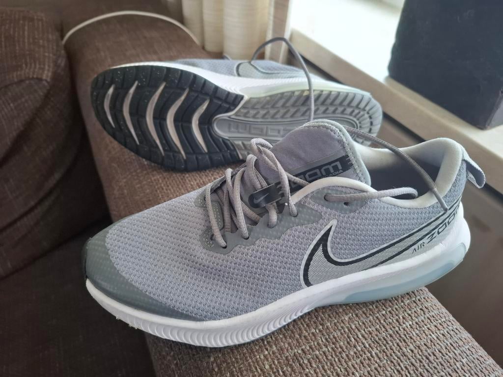 Nike Air Zoom sportschoenen maat 36,5, Sport en Fitness, Loopsport en Atletiek, Ophalen, Zo goed als nieuw, Hardlopen, Hardloopschoenen