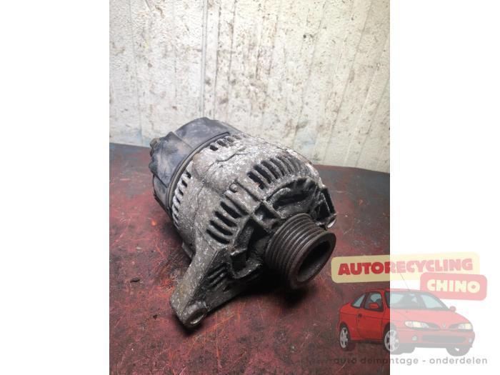Dynamo van een Nissan Micra, Auto-onderdelen, Motor en Toebehoren, Nissan, Gebruikt, 3 maanden garantie, Ophalen