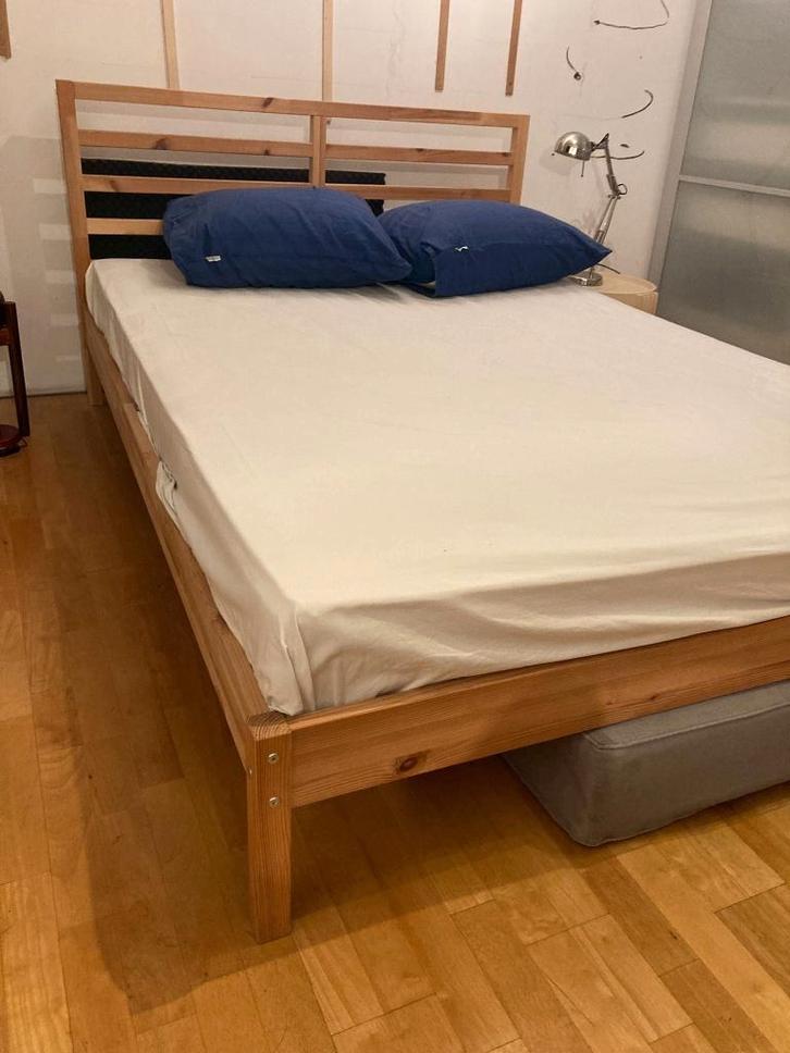 Bed, Huis en Inrichting, Slaapkamer | Bedden, Nieuw, Twijfelaar, Overige maten, 210 cm, Hout, Bruin, Ophalen