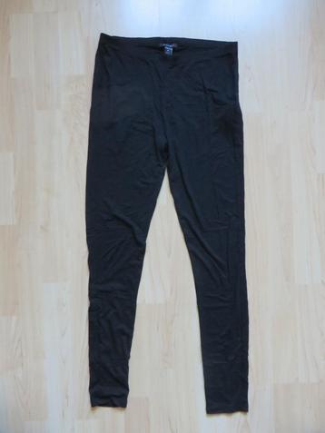 Zwarte lange legging maat XL 42 nieuw