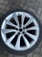 Originele Tesla Model 3 velg + band – 19 inch, Auto diversen, Wieldoppen, Ophalen of Verzenden, Zo goed als nieuw