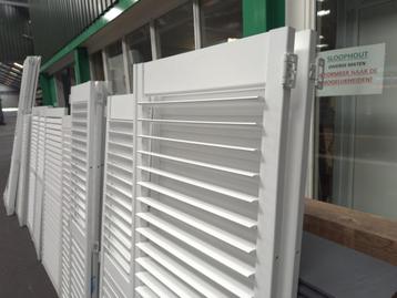  Witte shutters – meerdere formaten beschikbaar voor biedingen