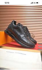 Louis Vuitton Heren Schoenen, Ophalen of Verzenden, Zo goed als nieuw, Zwart, Sneakers of Gympen