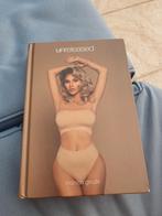 Monica Geuze boek, Boeken, Ophalen of Verzenden, Zo goed als nieuw, Mode algemeen