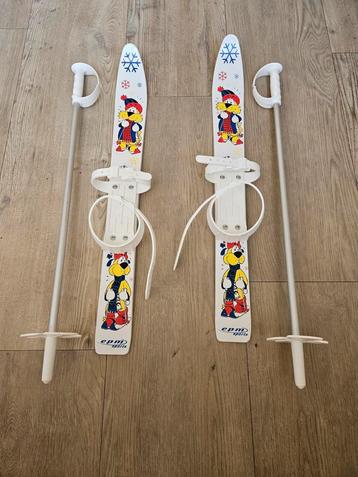 Kinder / oefen ski's  beschikbaar voor biedingen