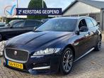 Jaguar XF Sportbrake 2.0D Portfolio 2018 Trekhaak Automaat, Auto's, Jaguar, Gebruikt, 2000 kg, Blauw, Leder en Stof