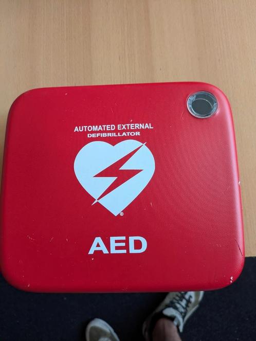 Philips AED defibrillator, Witgoed en Apparatuur, Persoonlijke-verzorgingsapparatuur, Zo goed als nieuw, Ophalen of Verzenden
