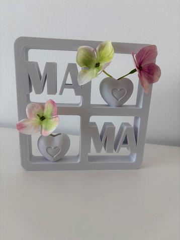 3D geprinte lijst Mama beschikbaar voor biedingen