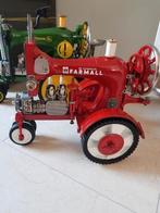 Trekker naaimachine, Hobby en Vrije tijd, Modelauto's | 1:32, Ophalen of Verzenden, Zo goed als nieuw, Auto, Overige merken