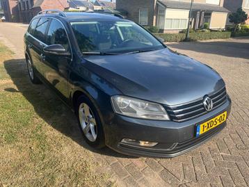 Volkswagen Passat 1.6 TDI 77KW BLUEMOTION Trekhaak beschikbaar voor biedingen
