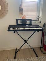 Yamaha keyboard inclusief verstelbaar standaard, Ophalen, Zo goed als nieuw, 61 toetsen, Yamaha