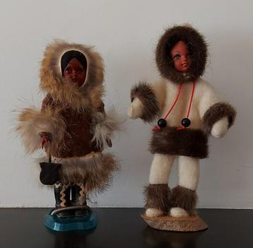 Vintage 2 poppen origineel Inuit Eskimo ´70s beschikbaar voor biedingen