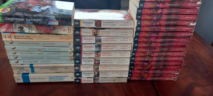 55 HARLEQUIN ROMANS, Boeken, Romans, Gelezen, Ophalen of Verzenden