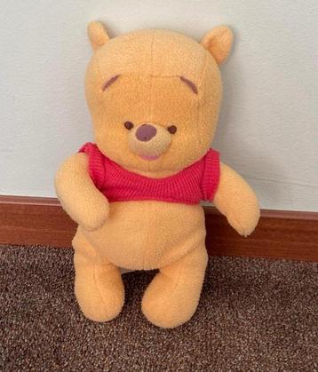 Disney Winnie de Pooh knuffel. Rookvrij. Goed als nieuw. beschikbaar voor biedingen