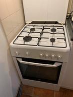 Fornuis gas, Witgoed en Apparatuur, Fornuizen, Ophalen, 4 kookzones, Zo goed als nieuw, Energieklasse A of zuiniger