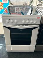 Indesit Fornuis keramische fornuis incl Garantie&Bezorgen, Ophalen, Nl, 4 kookzones, Zo goed als nieuw