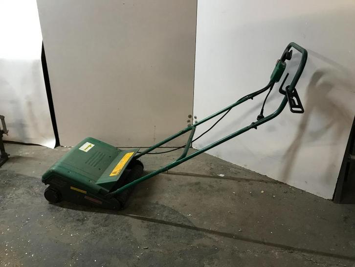 Grasmaaier, kooimaaier, Qualcast, Van Cranenbroek, 230 volt, Tuin en Terras, Grasmaaiers, Gebruikt, Elektrische grasmaaier, 30 t/m 39 cm