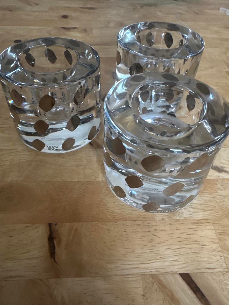 Set van 3 Kosta Boda kaarsenhouders, Overige materialen, Wit, Ophalen of Verzenden, Zo goed als nieuw