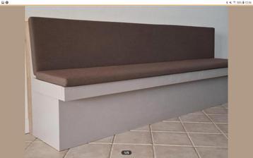 Nu, mooie zitbank met bekleding TEGEN ELK AANNEMELIJK BOD  beschikbaar voor biedingen