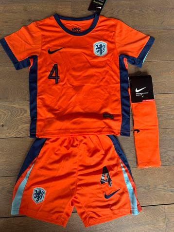 Nieuw thuis tenue Nederlands elftal 25/26 Virgil van Dijk beschikbaar voor biedingen