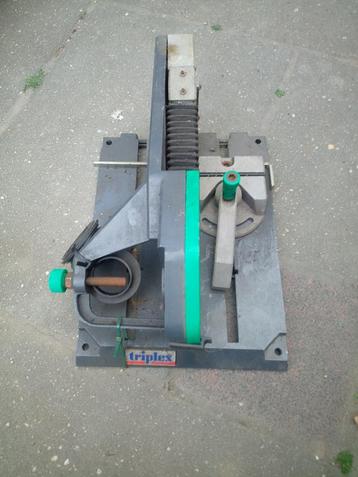 Te koop triplex slijptol standaard beschikbaar voor biedingen